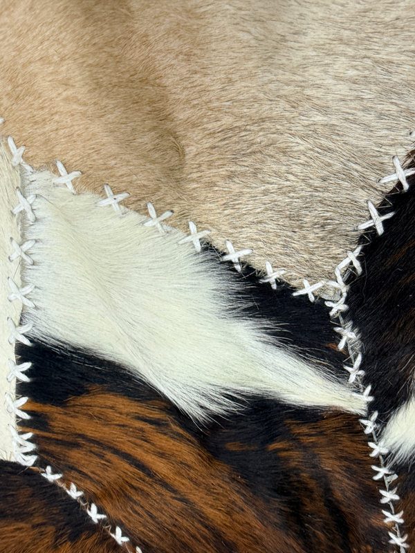 Ковер круглый натуральный на пол / Телячья шкура / 200 см