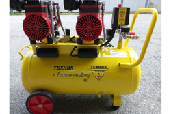 Компрессор ТД Техник ТЕХНИК СБ-50/520 50л 2 мотора 2.9кВт 520л/мин 220В бесшумный 8атм 33