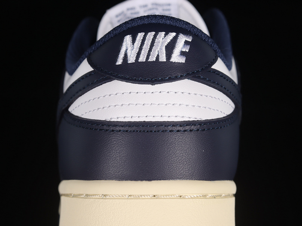 Nike Dunk Low Vintage Navy