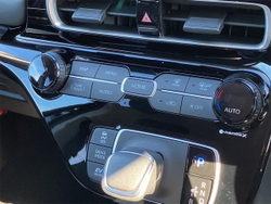 TOYOTA AQUA HYBRID 2023 г.