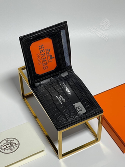 Кошелёк Hermes из кожи крокодила