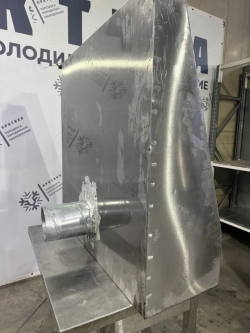 Вытяжной зонт 1000х1000х350