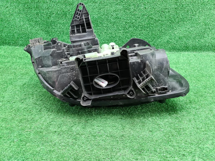 Фара левая Genesis GV80 (2020-2023) LED