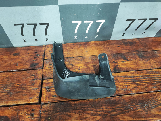 Брызговик передний левый Hyundai ix35 (LM) 10-15 Б/У Оригинал 868312S000