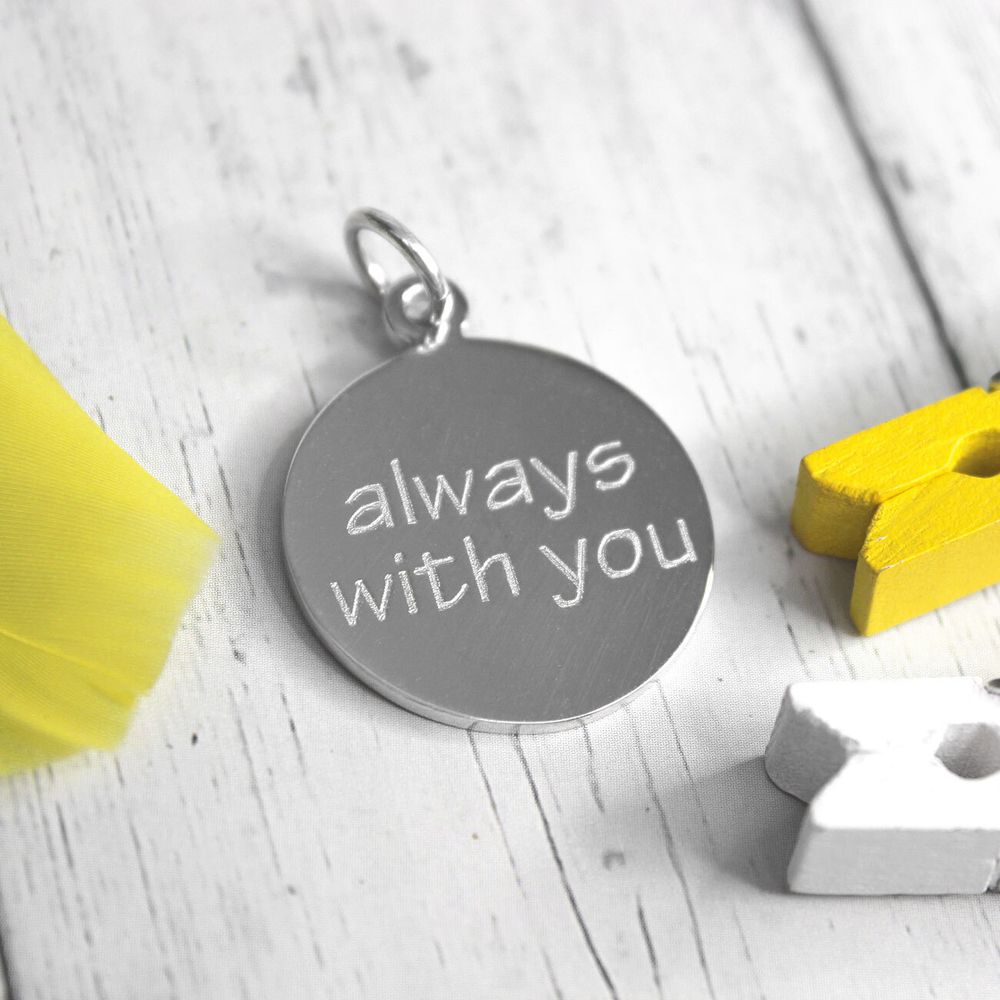 Серебряный кулон с гравировкой на заказ