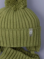 Шапка осенняя детская на завязках и снуд