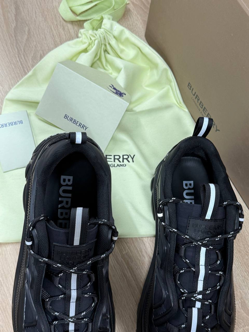 Кроссовки Burberry