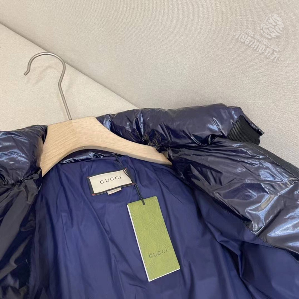 Пуховик Gucci