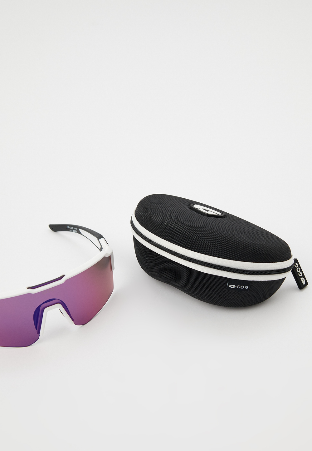 Спортивные очки GOG Valhalla / Matt White-Black / Infrared Lens