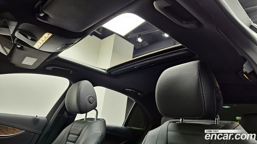 Mercedes-Benz E-Class W213 E220d 4MATIC Exclusive (08.2021)