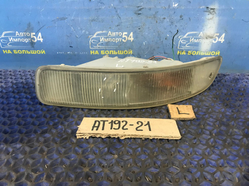 Туманка левая TOYOTA CARINA 1994