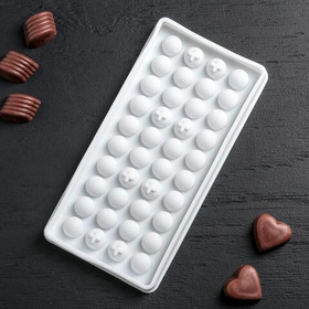 Форма 40 ячеек, 24х12х2 см "Шарики"