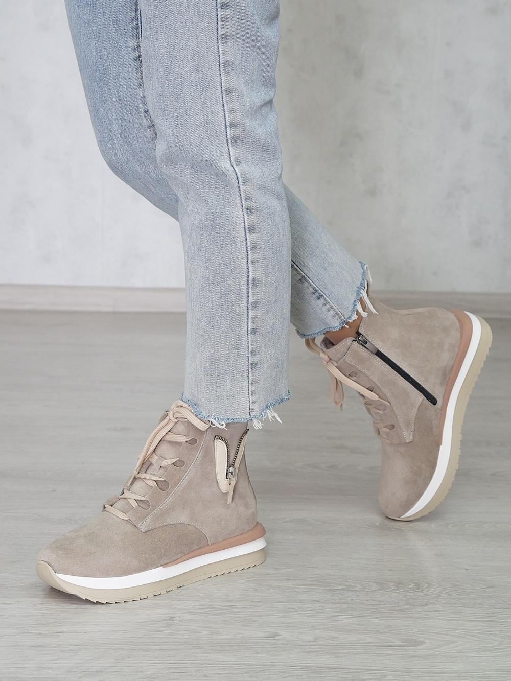 Ботинки женские зимние