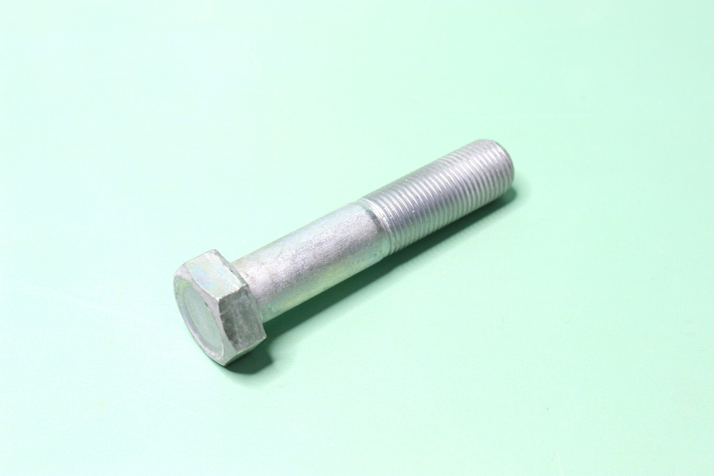 Болт М16х1,5х80 ушка рессоры