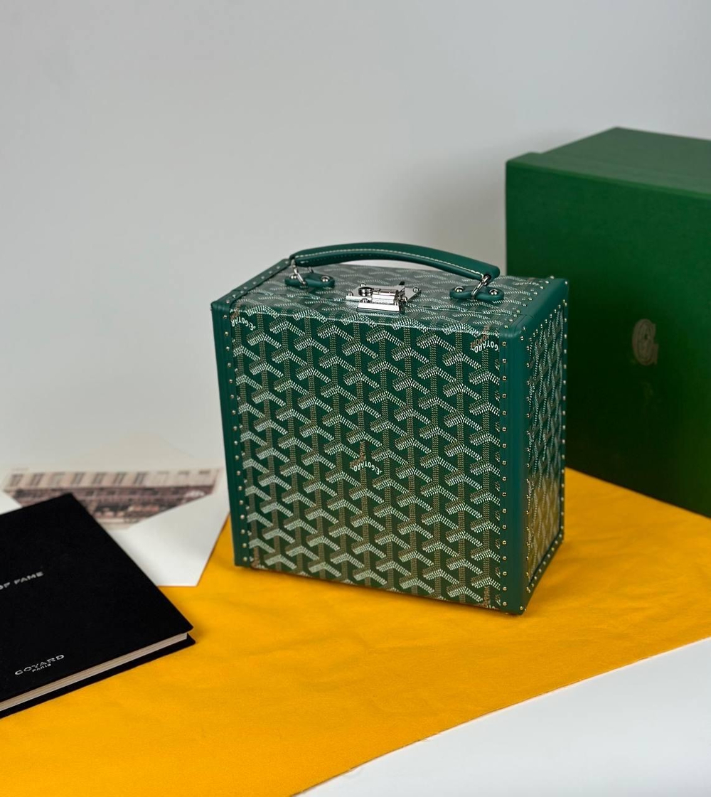 Шкатулка под часы Goyard