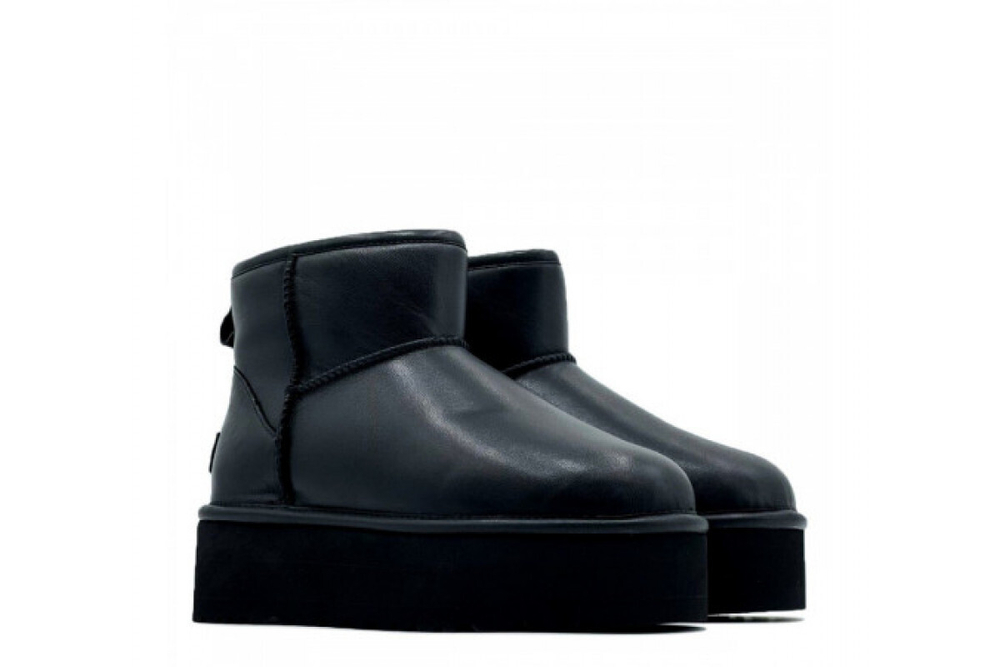 UGG Classic Mini Platform Leather Black