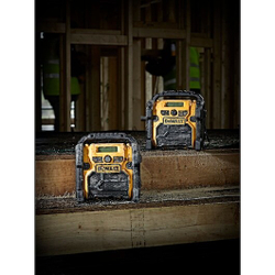 Радиоприемник DeWALT DCR019