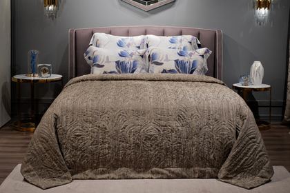 Покрывало 260x260 Garda Decor Cascata Фортуна коричневое со стежкой