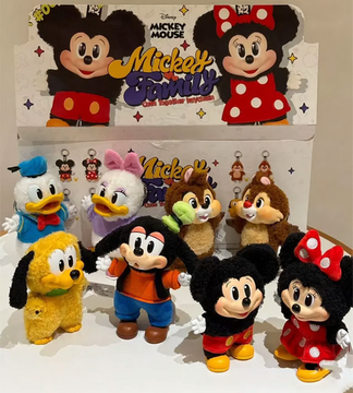 Мягкая игрушка брелок Семья Микки в ассортименте, 16 см