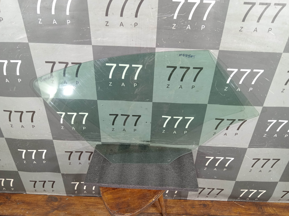 Стекло двери передней правой Peugeot 408 1 10-22 Б/У Оригинал 9676484180