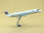 Модель самолета CRJ-200 (М1:72, Северсталь)