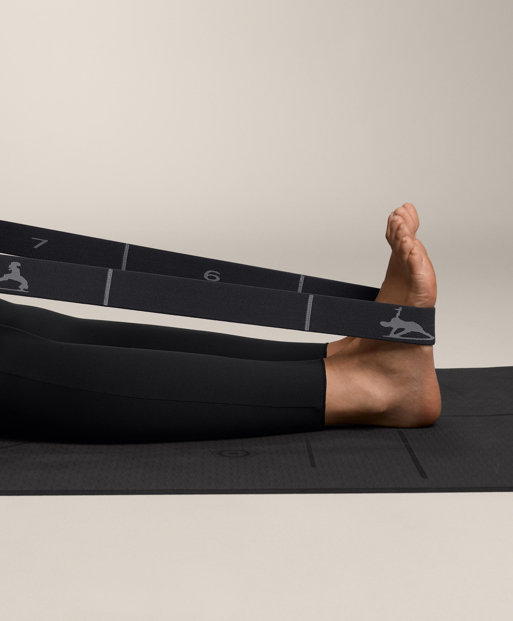 Oysho Длинный комбинезон Perfect-adapt с прозрачными вставками, черный