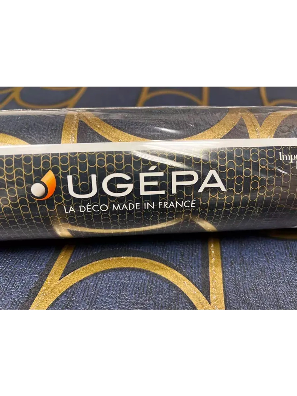 Обои флизелиновые M24001 Galactik Франция