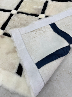 Ковер прямоугольный натуральный мех овчина, 210 х 170 см.