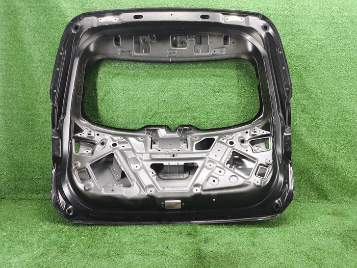 Крышка багажника Hongqi HS5 (2019-н.в.)