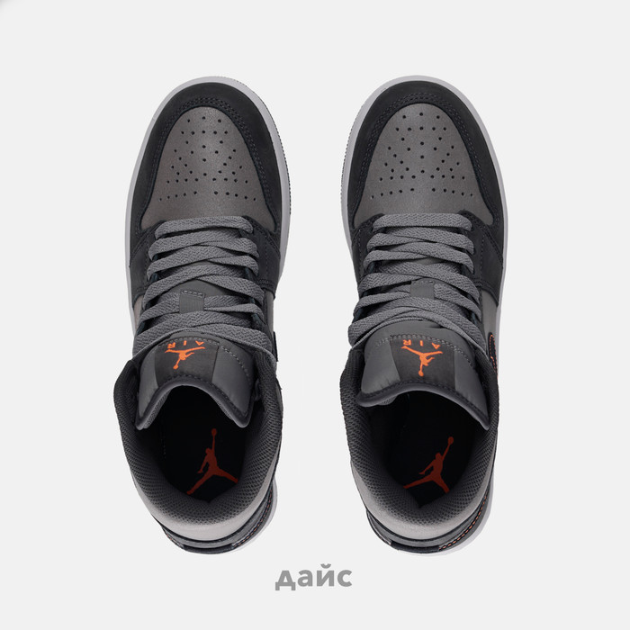 Кроссовки Jordan 1 Mid 