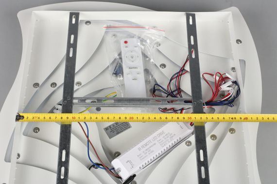 Потолочная светодиодная люстра Omnilux Benevello OML-07807-248