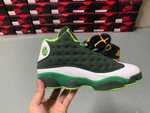 Air Jordan 13 PE “Oregon Ducks” Family Friends