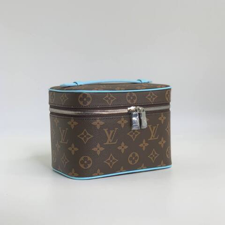 Косметичка Louis Vuitton
