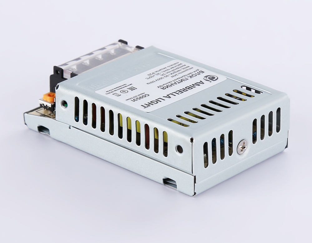 Блок питания для светодиодной ленты 12V 24W 2A IP20 90-260V 79*48*22 GS9501