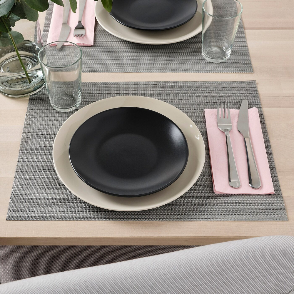 IKEA FÄRGKLAR  (ИКЕА ФÄРГКЛАР)  -  Тарелка, матовая темно-серая, 20 см