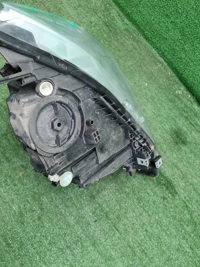 Фара левая BMW 3er F30 (2015-2020) LED