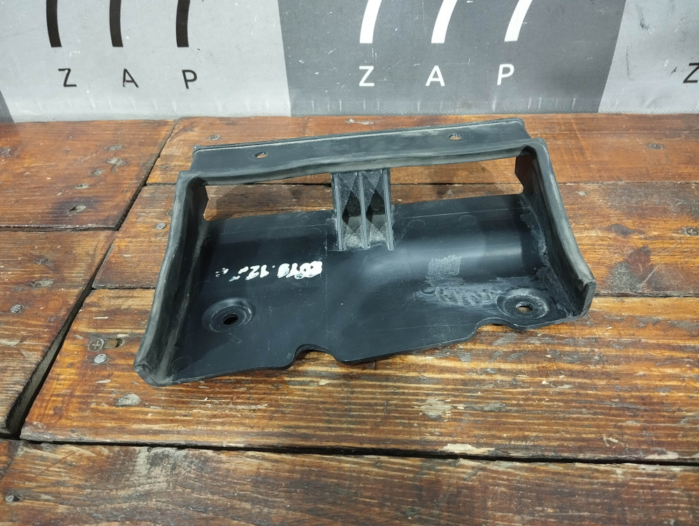 Воздухозаборник Kia Sorento 3 Prime (UM) 14-20 Б/У Оригинал 28213C5100