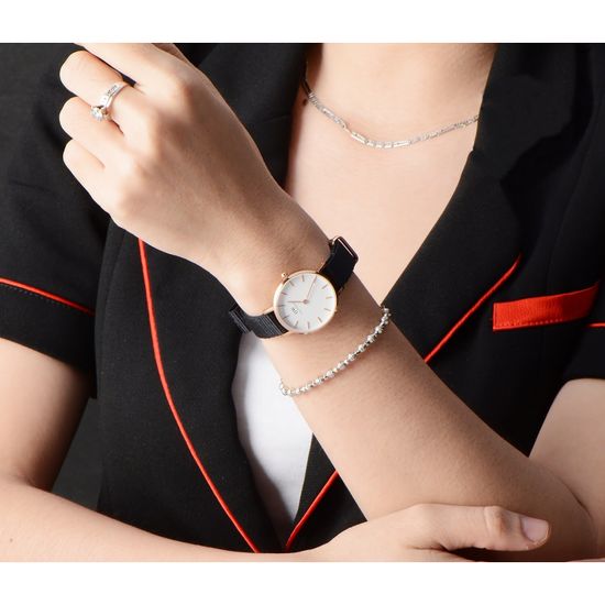 Женские часы Daniel Wellington Petite Cornwall 28 мм  DW00100251