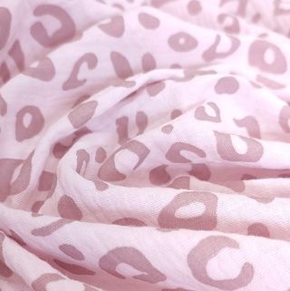 Муслин двухслойный "Леопард на розовом"