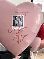 Композиция «Сердце матери»: фольгированный шар с фото и фонтан из сердец