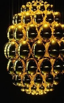 replica Uovo D’oro by Rony Plesl for Lasvit ( gold )