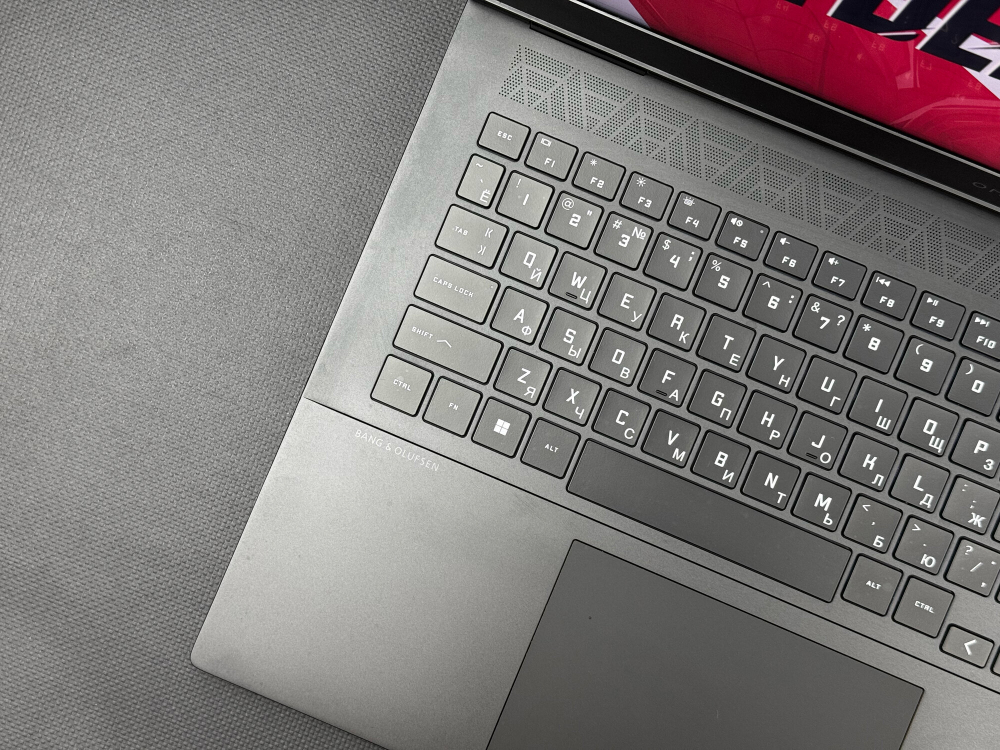 Игровой ноутбук HP Omen Intel Core i7-13650HX RTX 4070 8GB 16GB 1TB 2.5K 240Hz Win11 Русско-Английская клавиатура