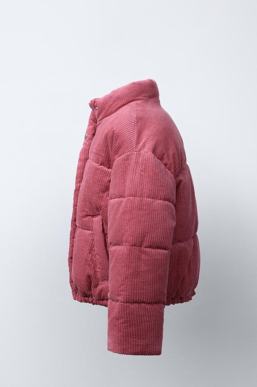 ZARA СТЕГАНАЯ ВЕЛЬВЕТОВАЯ КУРТКА С ВЫШИВКОЙ, РОЗОВЫЙ