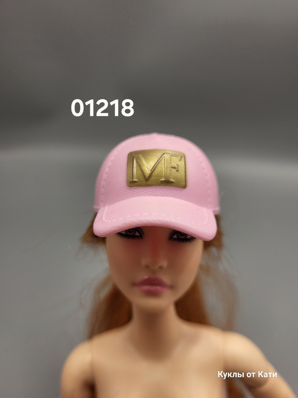 Одежда для куклы Барби кепка 01218