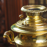 Ханский самовар в форме рюмки