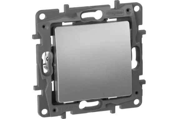 Выключатель Legrand Etika 1-клавишный проходной алюминий 25619