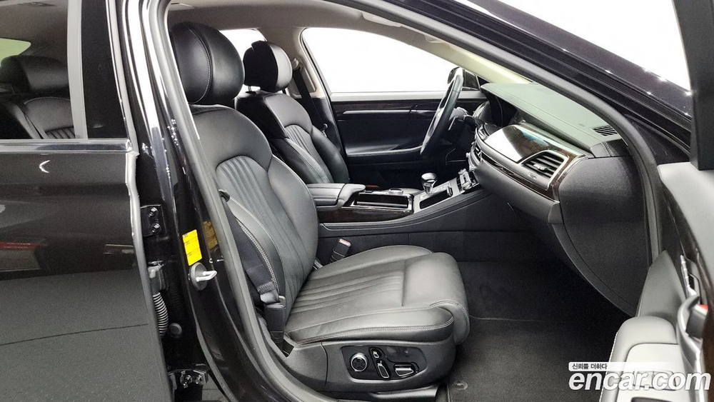 Genesis G90 3.8 AWD (12.2019)