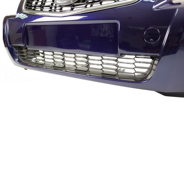 Бампер передний на Лада Приора 2 в сборе с решетками, окрашенный (аналог)