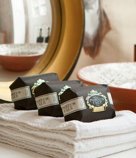 Рубиново красный, ароматизированное мыло Ruby Red, Castelbel Porto