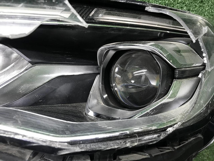 Битая Фара левая Geely Emgrand 2 (2021-н.в.) LED